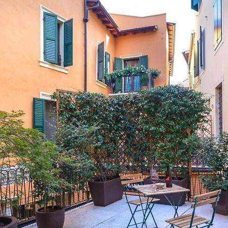 La Terrazza In Centro Verona Exterior foto
